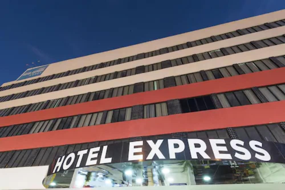 Hotel Express Arrey - 테레시나 외부 사진