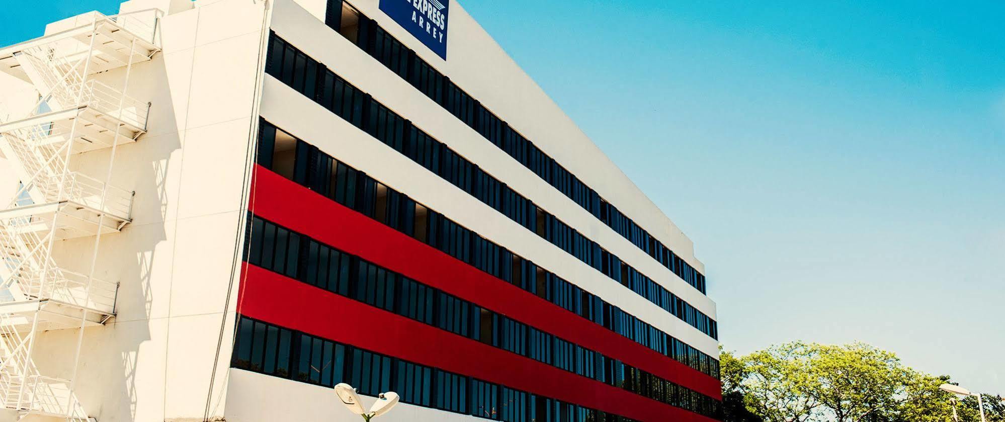 Hotel Express Arrey - 테레시나 외부 사진